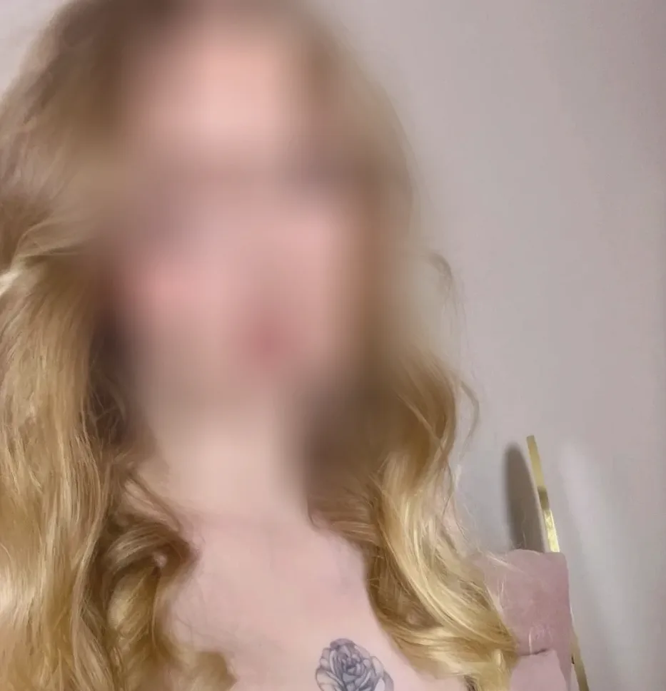 Ida, 23